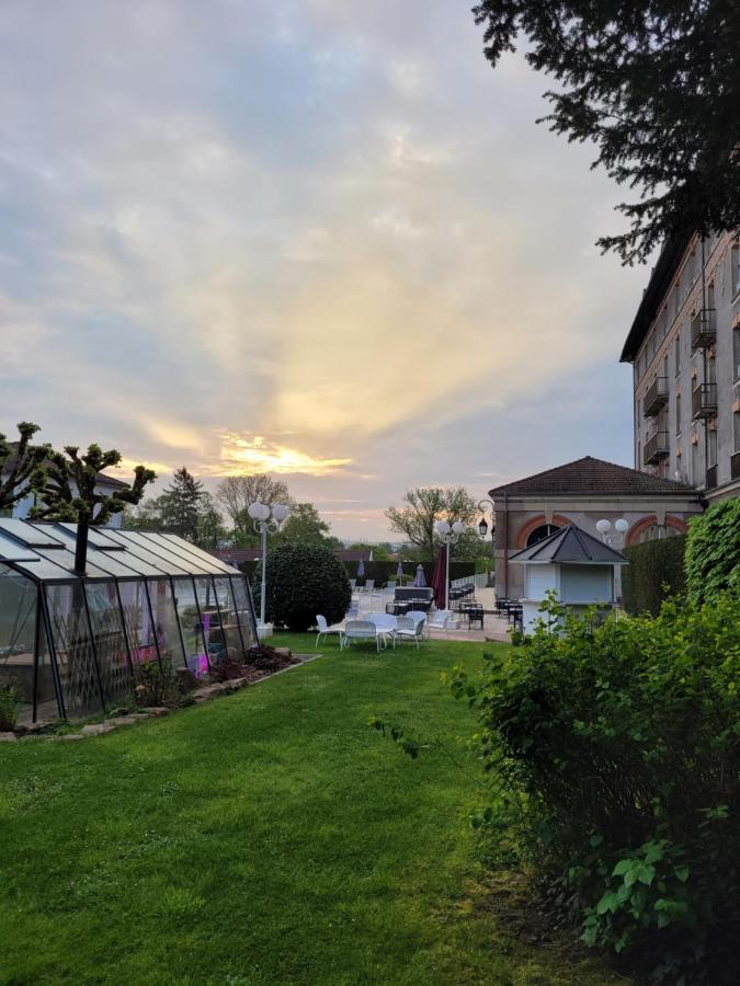 Hotel Cosmos & Spa Contrexéville Exterior foto
